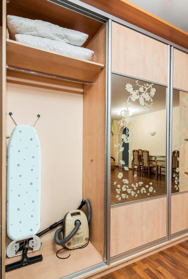 Kvartirkoff Na Levka Lukyanenko 13A Kyiv Exterior foto